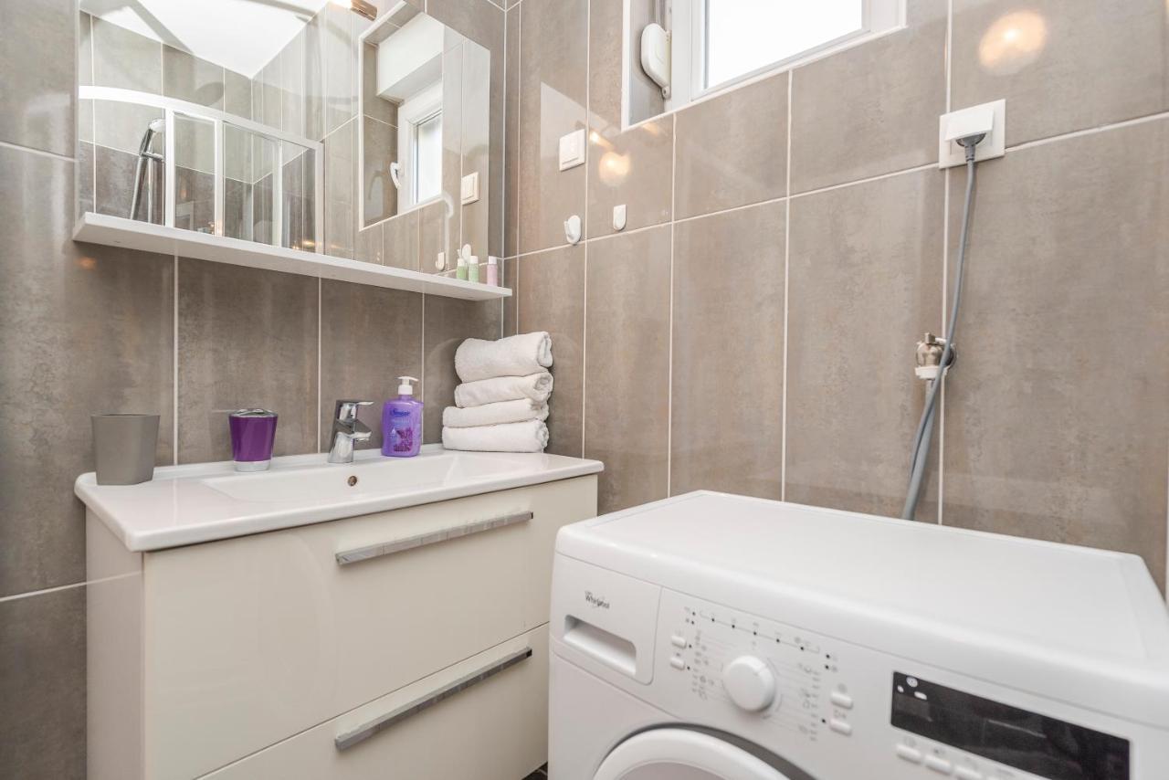 Enna House With Private Jacuzzi Apartman Novalja Kültér fotó