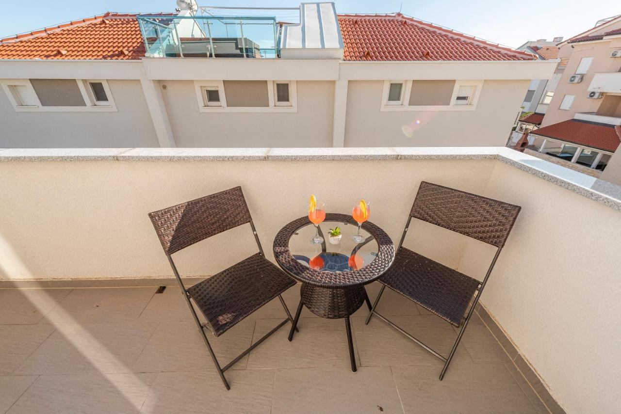 Enna House With Private Jacuzzi Apartman Novalja Kültér fotó